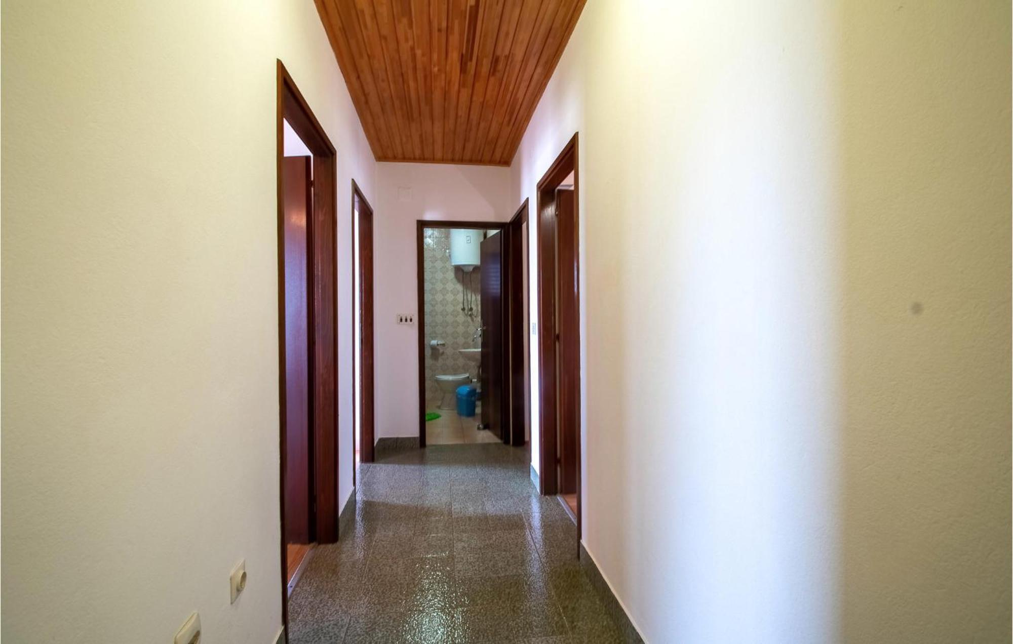 Beautiful Home In Prizba With Kitchen מראה חיצוני תמונה