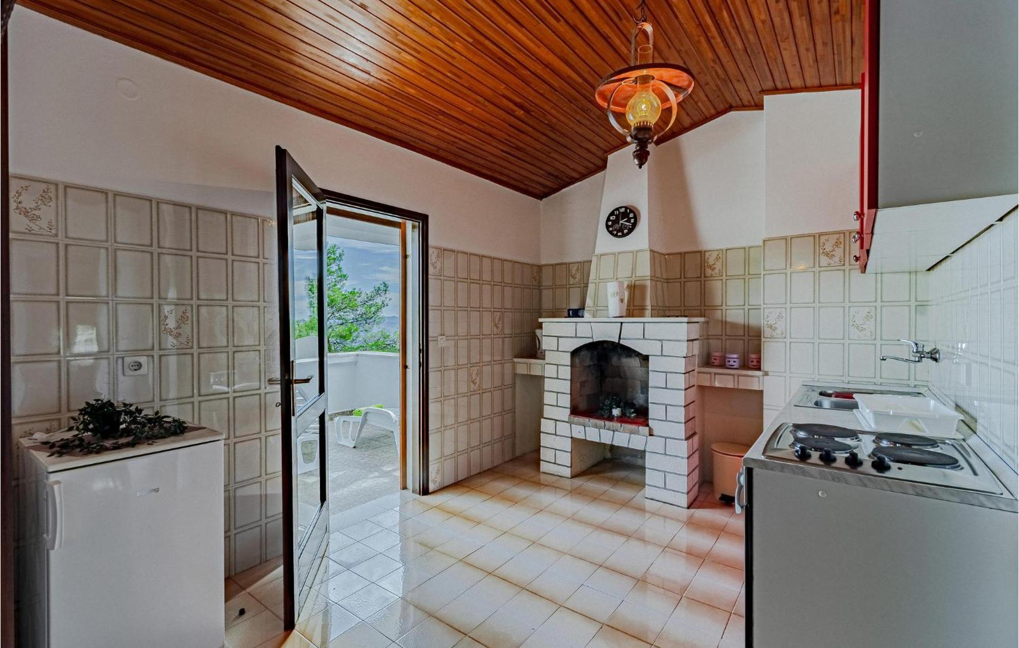 Beautiful Home In Prizba With Kitchen מראה חיצוני תמונה