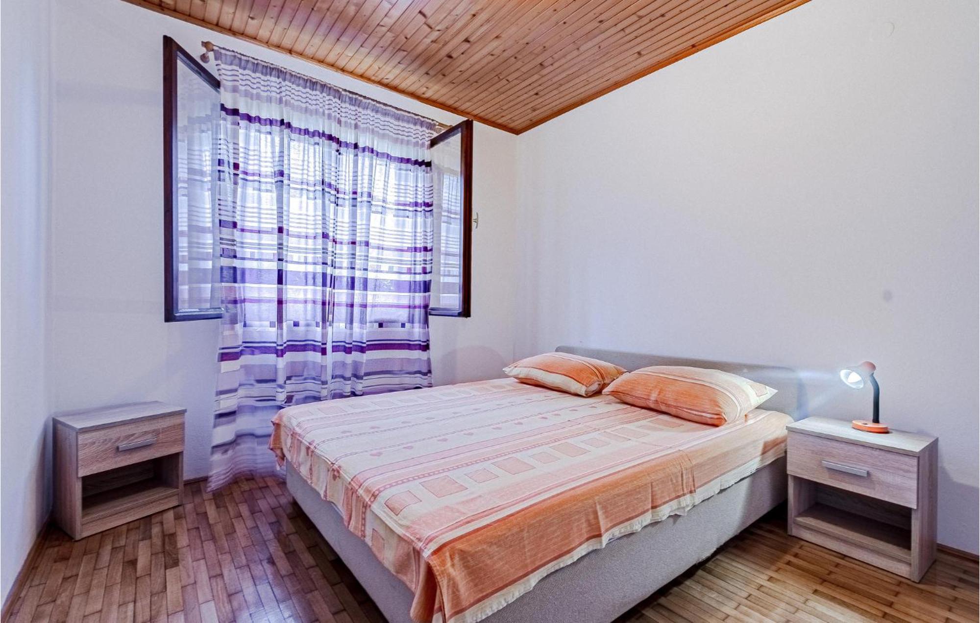 Beautiful Home In Prizba With Kitchen מראה חיצוני תמונה